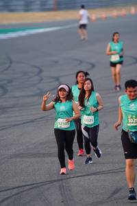 BIB: 5025, 52321, 52305
                            <button type="button" onclick="openModal(10516586)" class="btn btn-primary btn-sm float-right btn-popup" data-toggle="modal" data-target=".modal-high-quality">
                        <i class="fas fa-shopping-cart"></i> Add to Cart
                    </button>
                                            <button type="button" onclick="isThisMe(10516586, true)" class="btn btn-success btn-sm float-right btn-popup btn-isme hidden" data-toggle="tooltip" data-placement="bottom" title="นี่คือรูปของคุณใช่ไหม คลิกที่นี่เพื่อเอาเข้าอัลบั้ม">
                        <i class="fas fa-plus"></i> Add to album
                    </button>
                    <button type="button" onclick="isThisMe(10516586, false)" class="btn btn-warning btn-sm float-right btn-popup btn-isnotme hidden">
                        <i class="fas fa-ban"></i> Remove from album
                    </button>